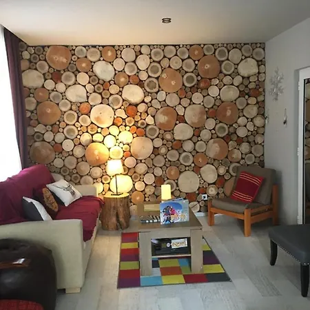 Snowflake Chalet Къща за гости *